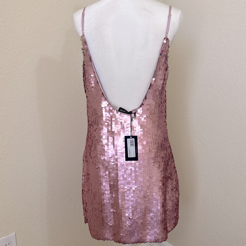 Alice + Olivia Sequin Mini Dress in Shimmering Pink P2P 18in - Picture 13 of 17